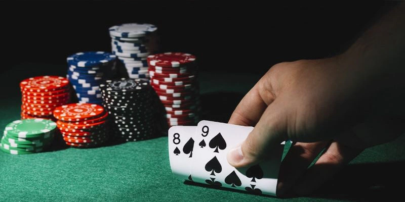 Hướng dẫn chơi Poker QQ88